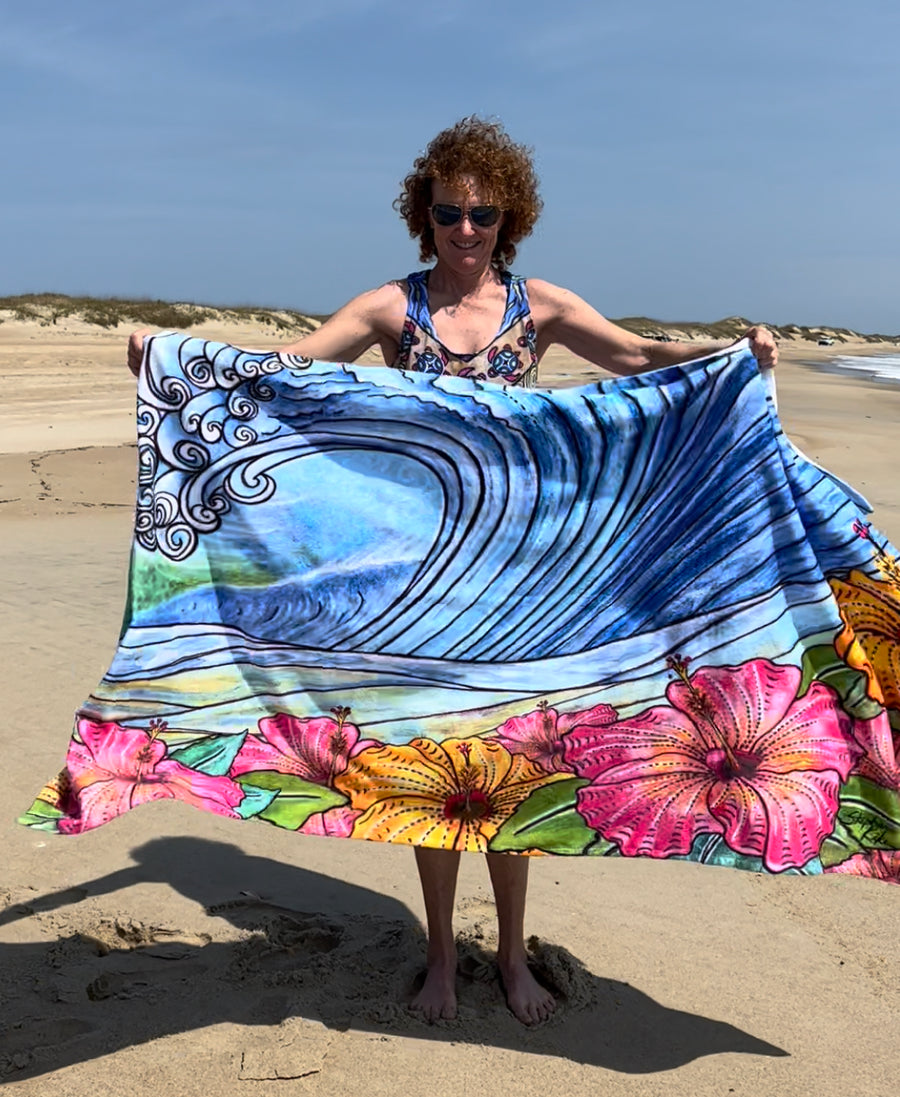Hibiscus Wave Beach Towel