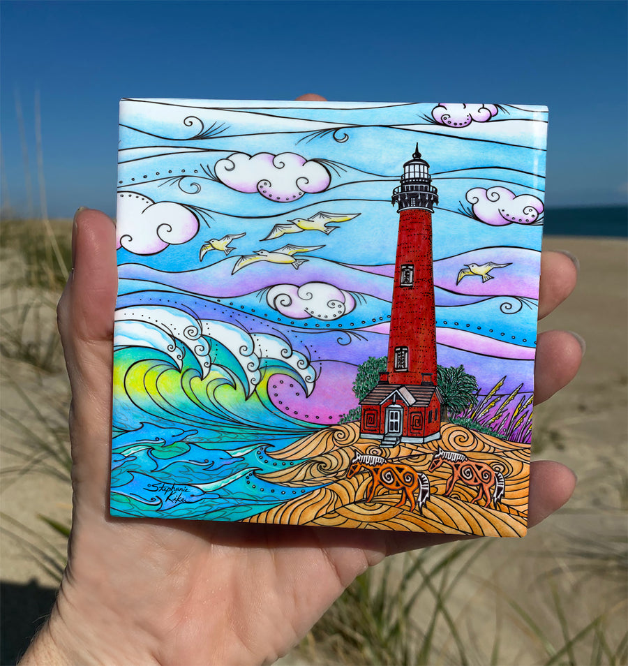 Corolla Waves Lighthouse Ceramic Tile